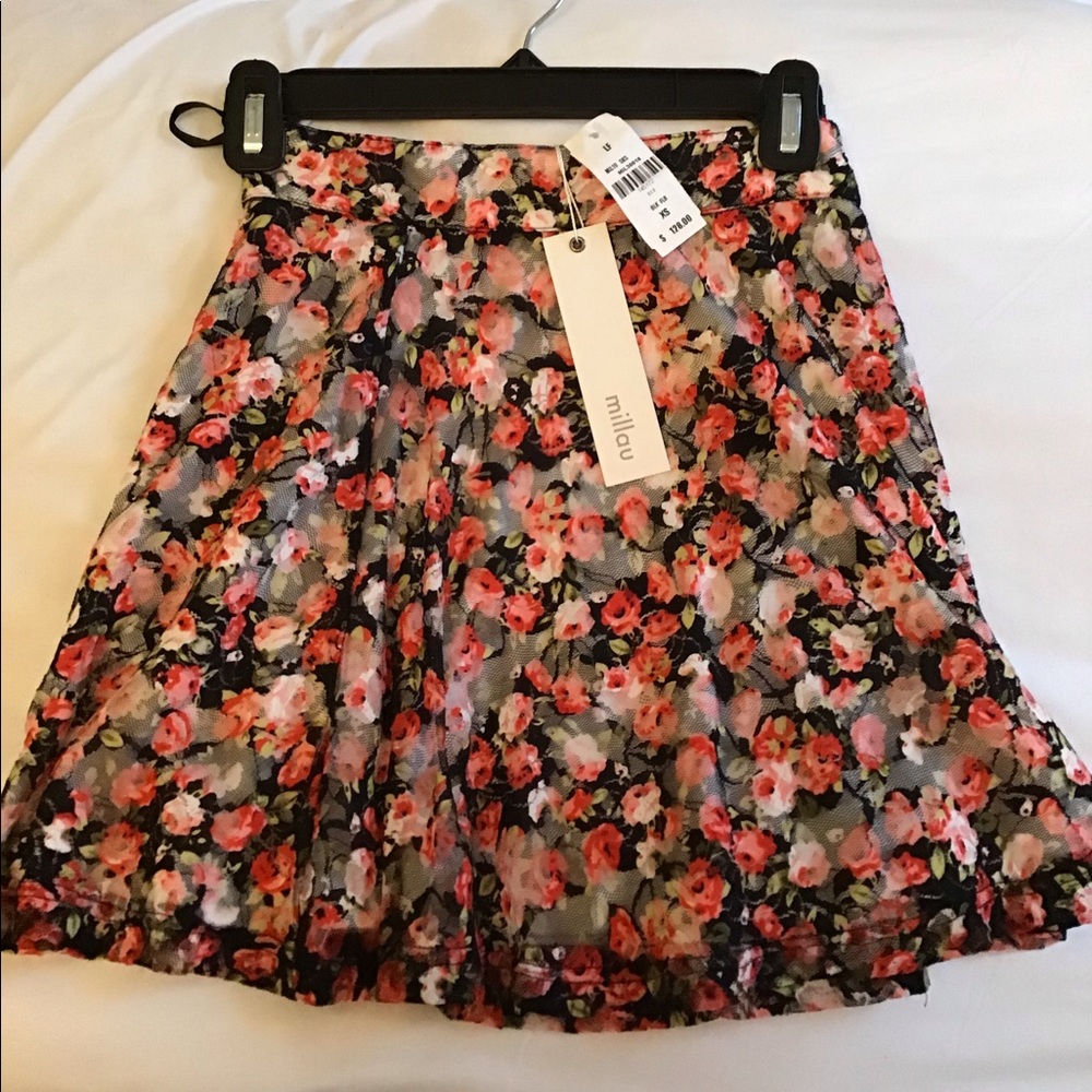 LF skirt with flowers